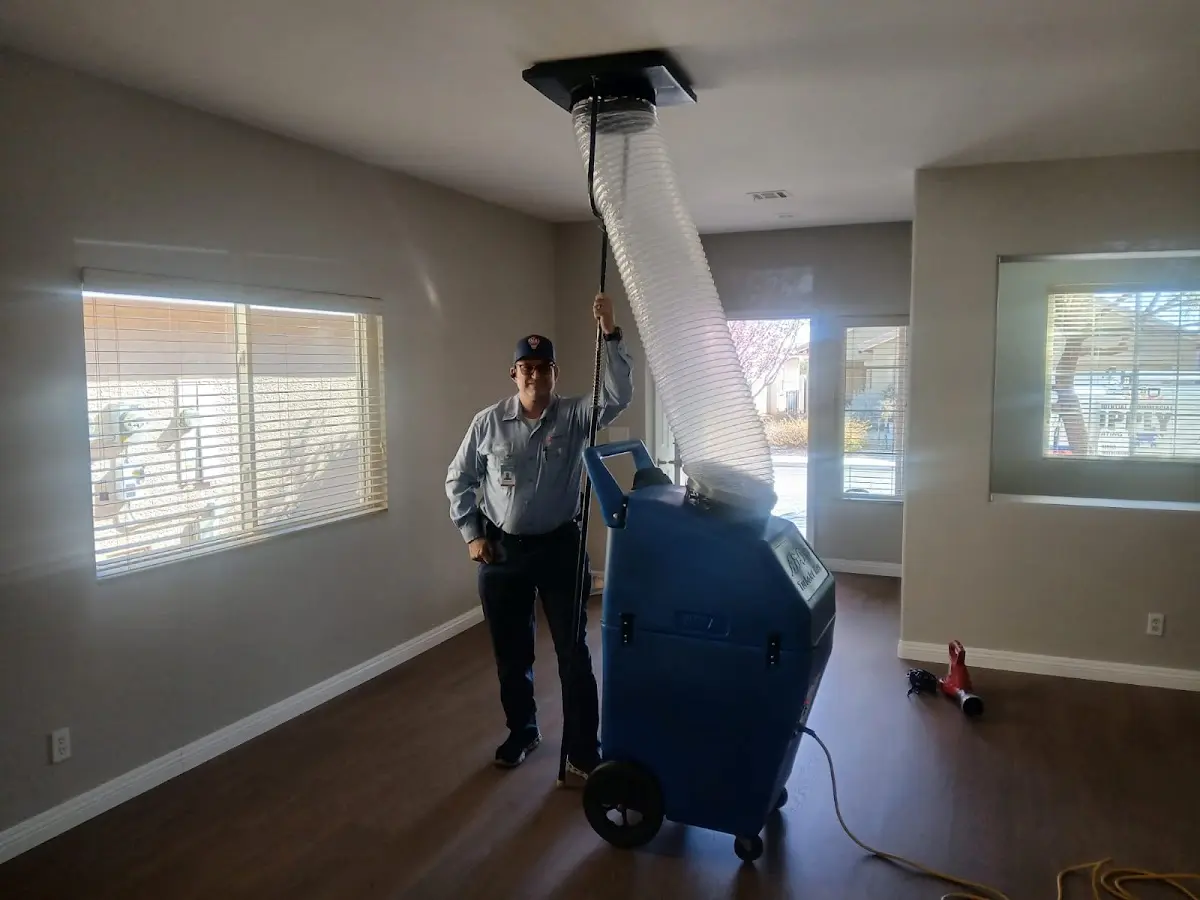 Professional Emergency HVAC Repair work inside a Nuevo home